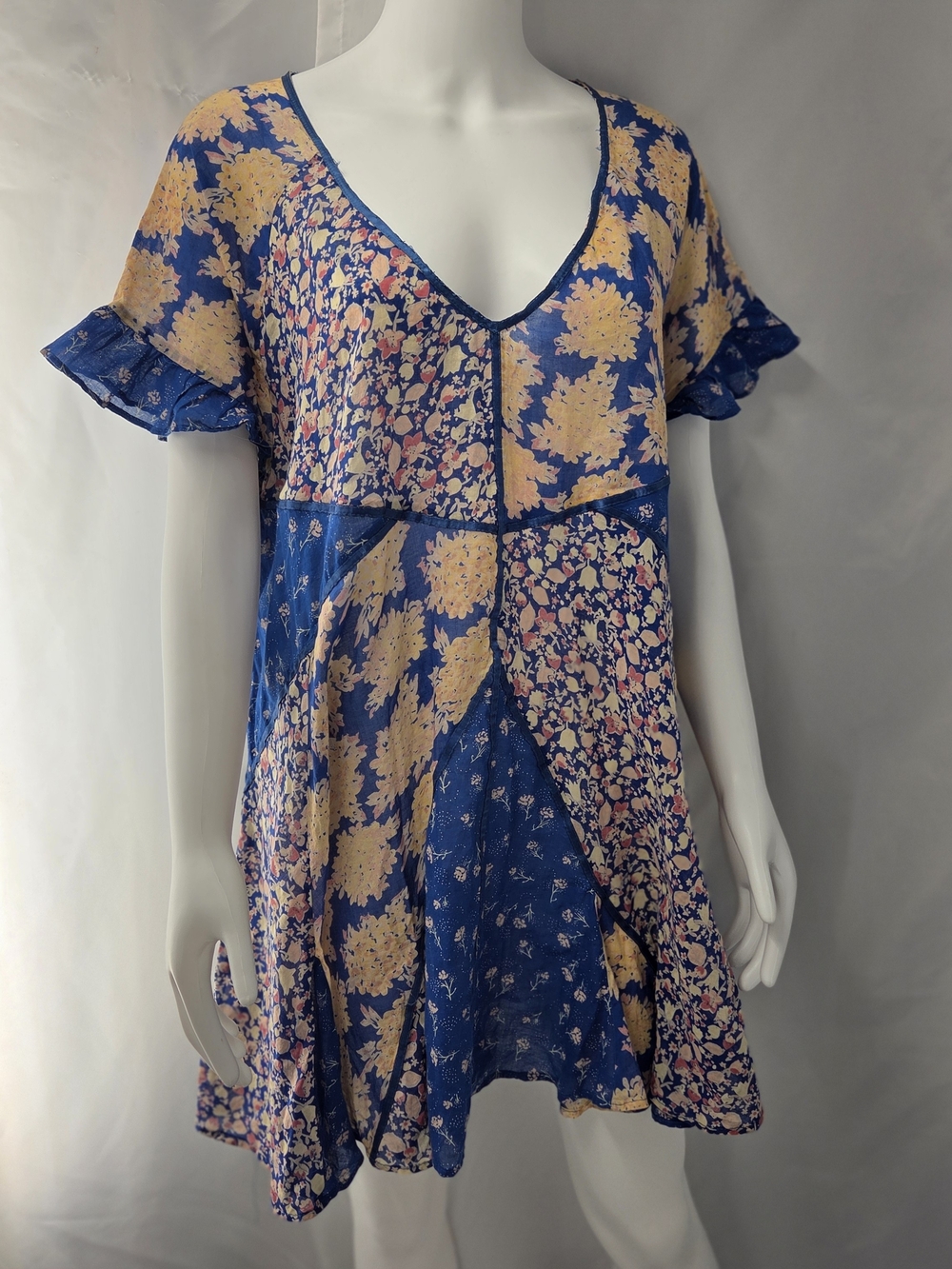 Free People Wildflower Patchwork Mini Dress XS Blue Yellow Floral Boho Peasant M